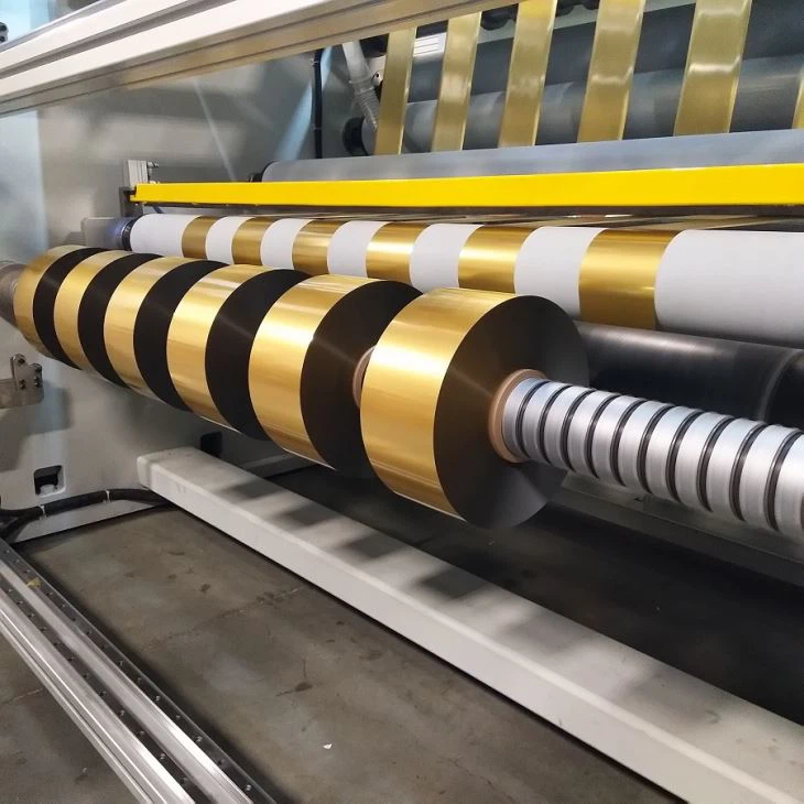 hot foil spooling slitting machine(001)